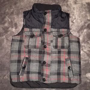 Baby Gap Boys Plaid Vest Black Gray Red 4T 4 Toddler EUC/Like New